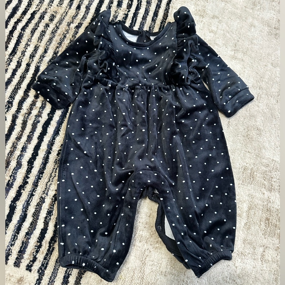 Baby Gap velour like new!
